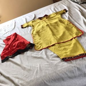 Indian/Pakistani Shalwar Kameez